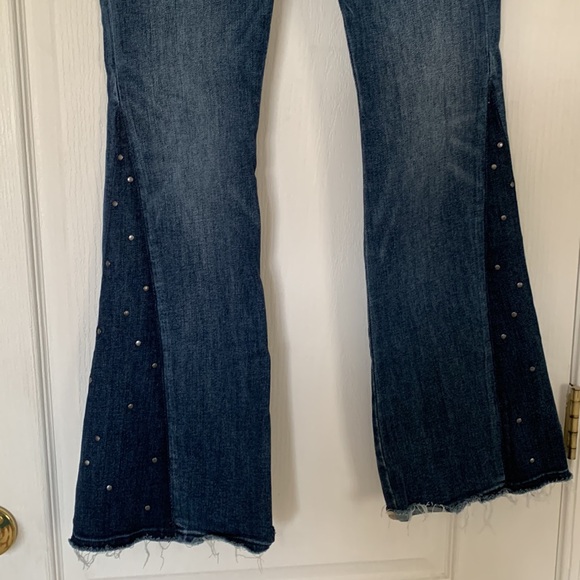Lucky Brand (studded)Stevie High Rise Flare 4/27R - Picture 5 of 10